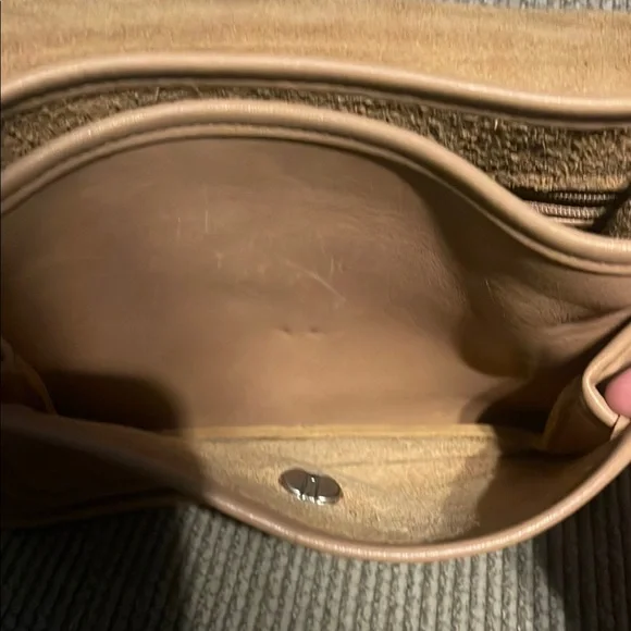 Vintage 90’s Coach Tan Crossbody Rambler 9061 - Picture 5 of 7